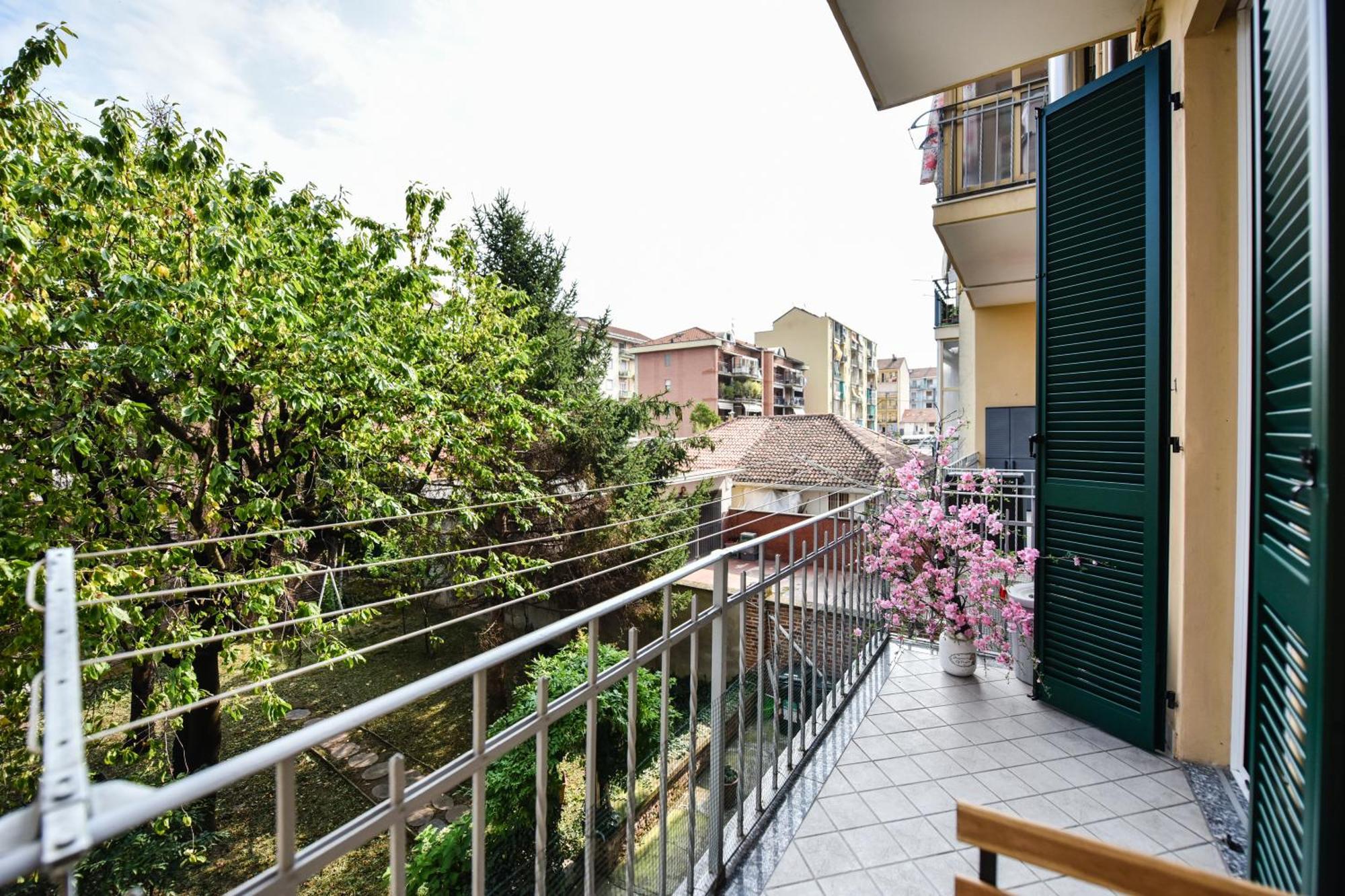 Benvenuti Casa Leo - Elegante Appartamento تورينو المظهر الخارجي الصورة